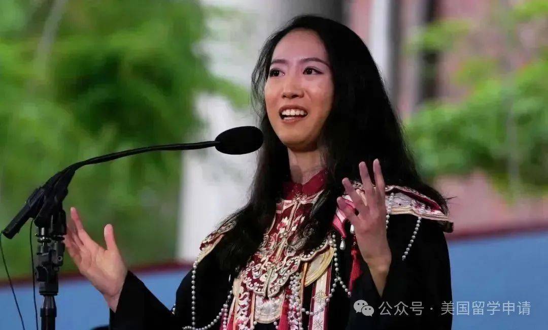 中国女生蒋雨融来自青岛英高毕业本科就读于杜克凯发入口震撼全场！史上首位在哈佛毕业演讲的(图6)